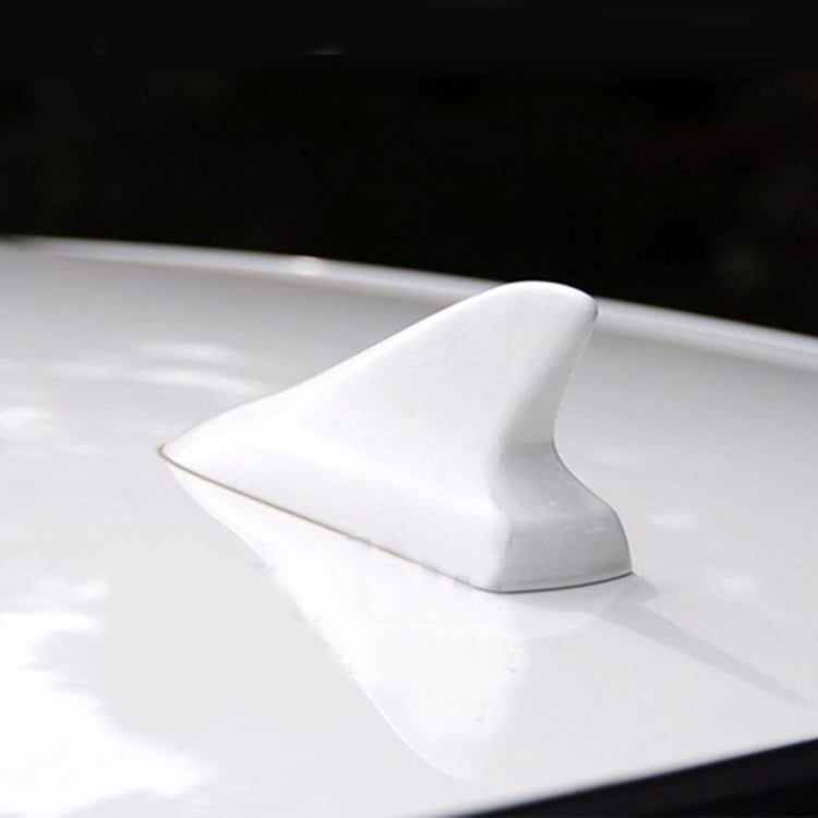 A-886 Car Auto Shark Fin Dome Antenna Decoration for Honda Buick Nissan Hyundai Toyota Volkswagen Mazda(White) - Aerials by PMC Jewellery | Online Shopping South Africa | PMC Jewellery